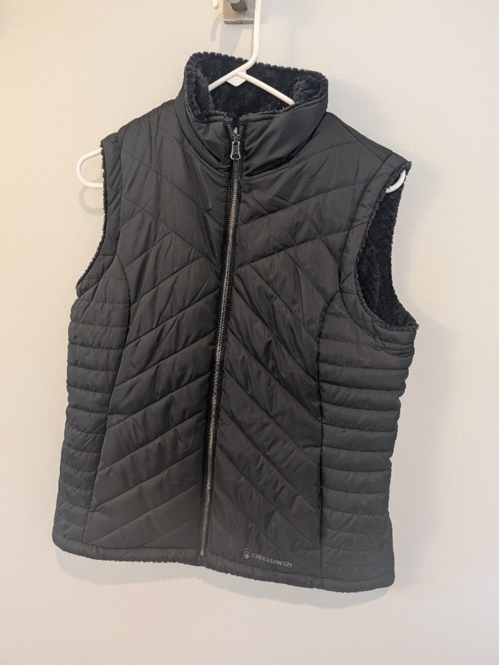 Free Country Women's Vest - Black - Medium